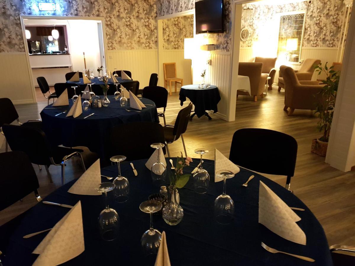 Bjoernforsens Turist & Konferenshotell, Naera Husum, Oernskoeldsvik Bjorna Luaran gambar